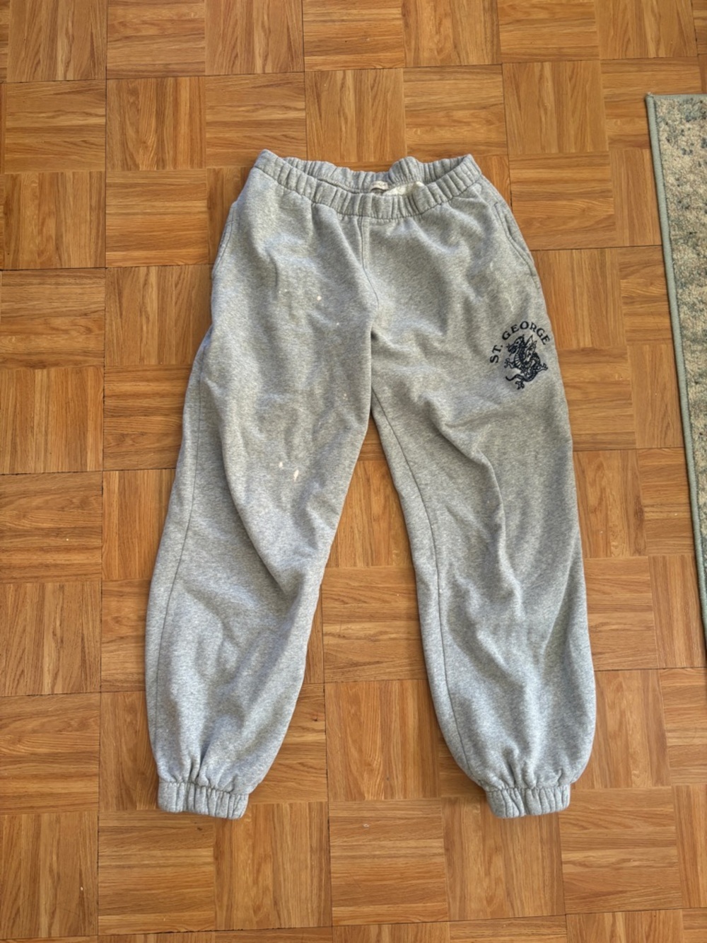 Brandy Melville rosa sweatpants